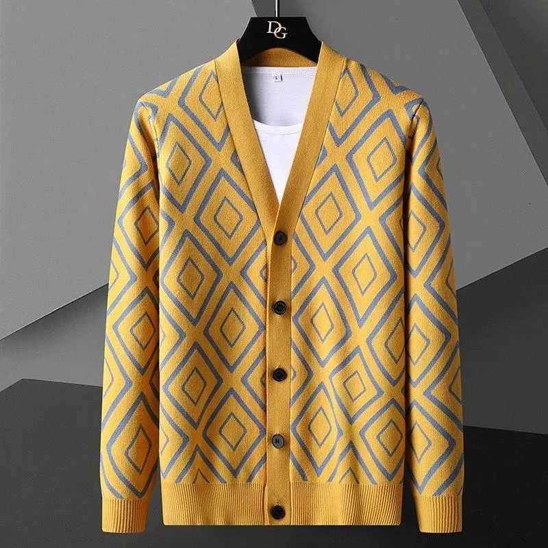 Autumn England Men's 4XL Diamond Striped Button-up Knitted Cardigan Jacket