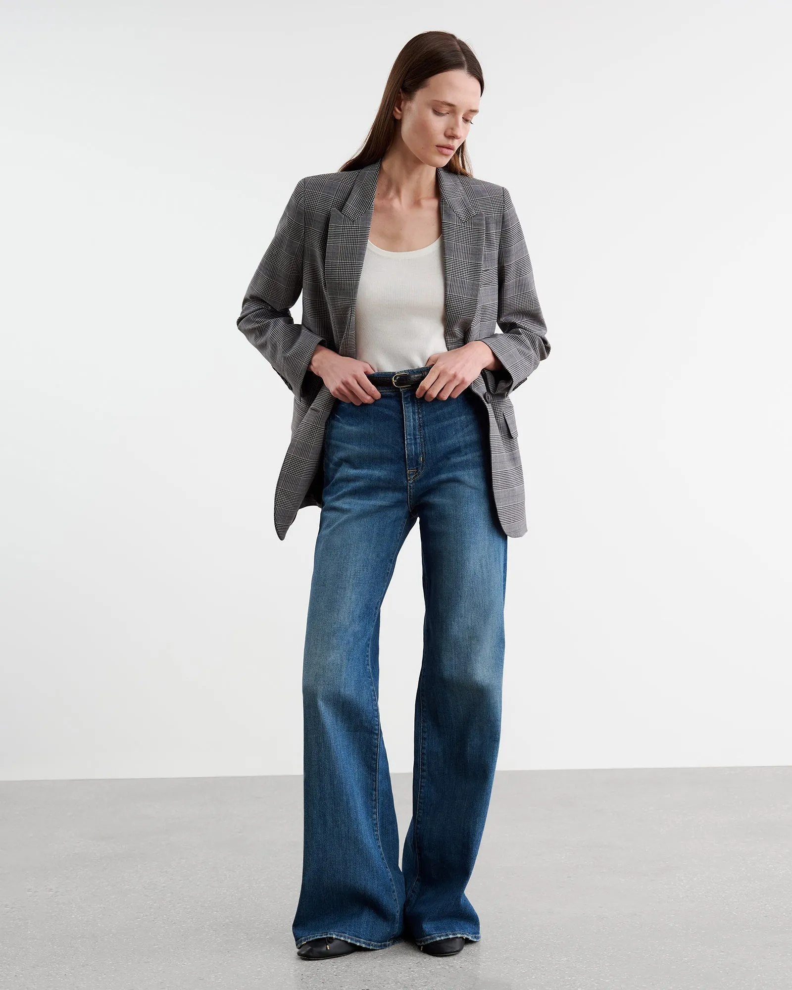 DIANE BLAZER