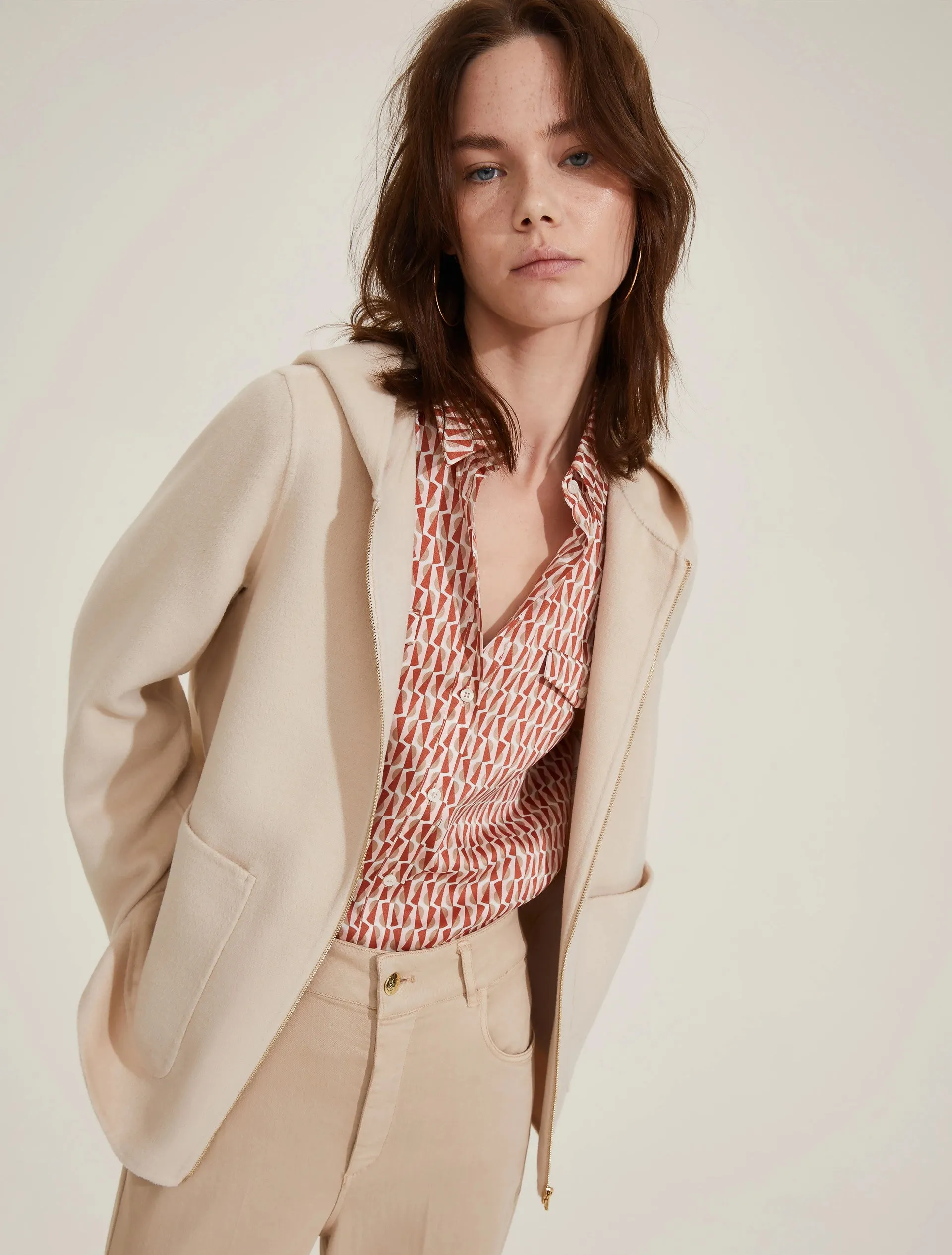 Sporty Heavy Jacket - Beige