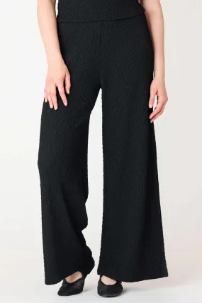 Textured Flowy Pant